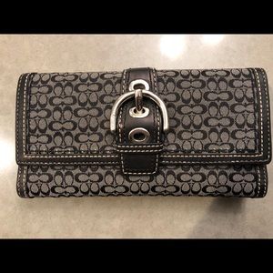 Coach Buckle Wallet
